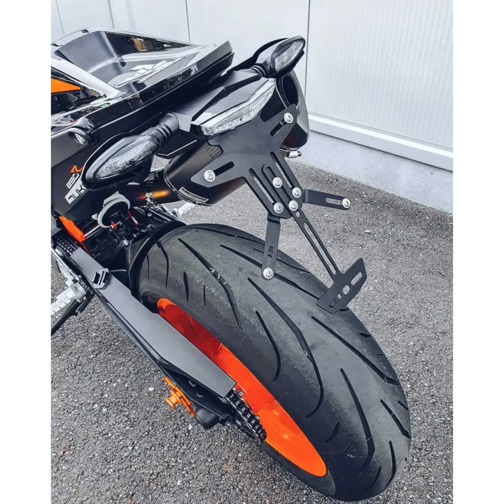 Motorcykkel bakhjul med skiltoppheng for KTM Duke fra Bagoros Performance Kule