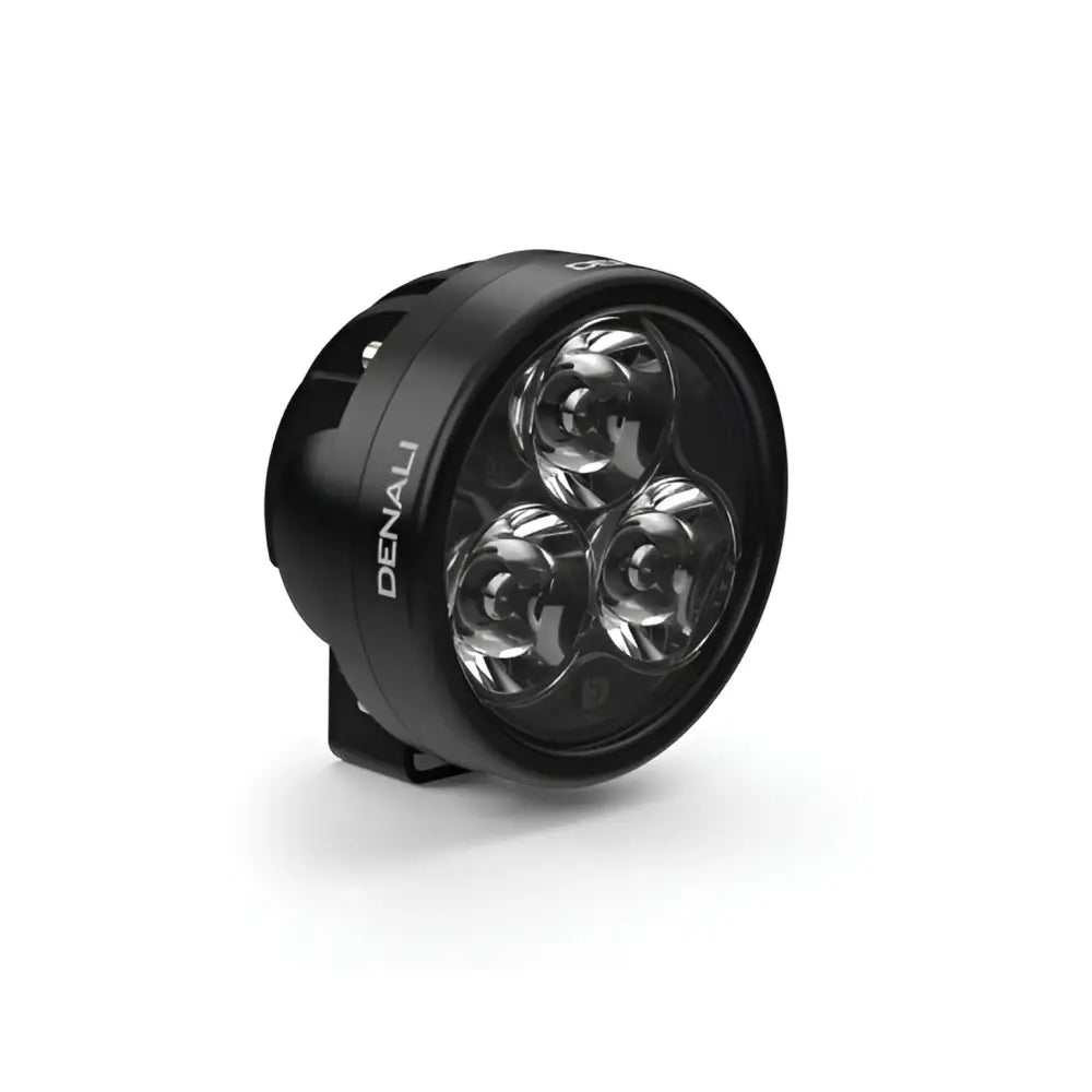 Circular black LED spotlight Denali D3 LED with TriOptic Linsesystem and three bulbs