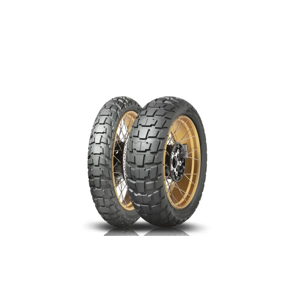 Svarte Dunlop Trailmax Raid-dekk med grovt mønster på gullfelger