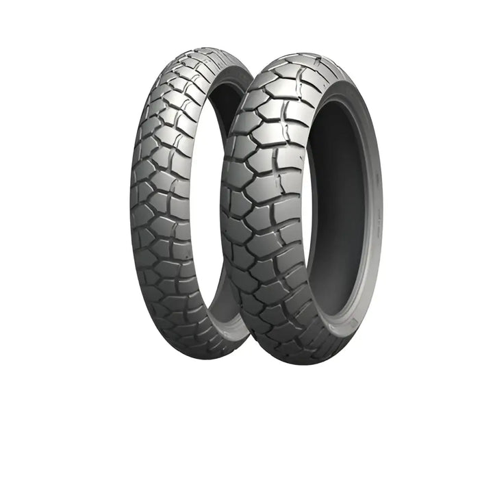 Svarte Michelin Anakee Adventure-dekk med robust mønster for motorsykkel