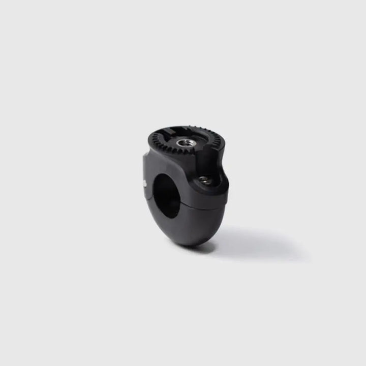 Svart sylinderformet monteringsbeslag med trådinngang og teksturert topp for Quad Lock 360 Bar Clamp Base Small