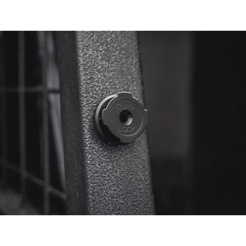 Sikker sirkulær låsemekanisme for Quad Lock Adhesive Wall Mount