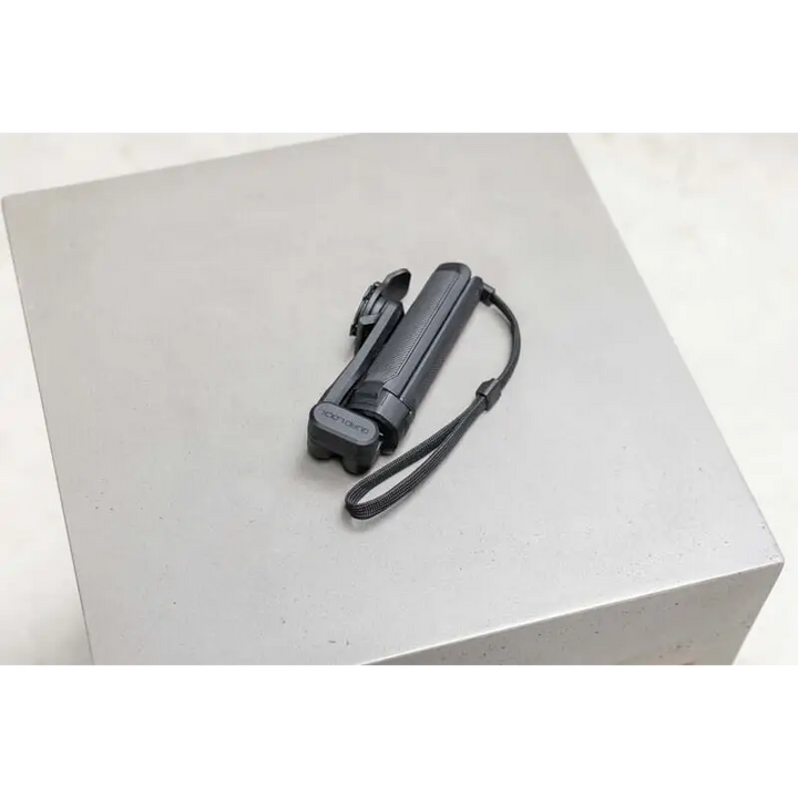 Dark grå, kompakt, sammenleggbar Tripod med håndleddsrem for Quad Lock Selfiestang