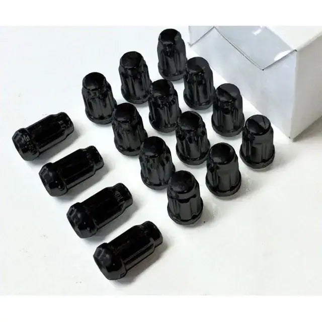 Svarte, blanke hjulmutter med ribbet design for Pigghjulpakke 90 Can-Am 4x4 Wanda VS3020 Storm