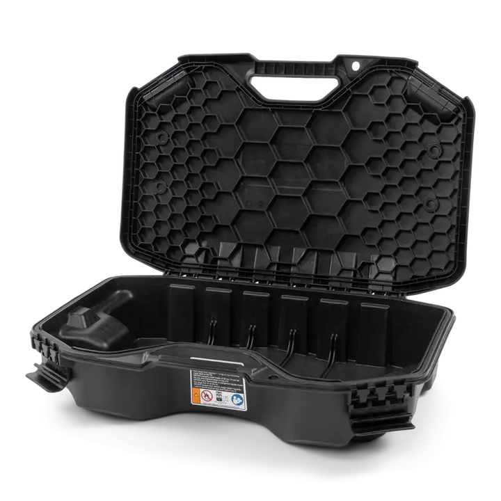 Svart pelikan hardcase med honeycomb-mønster og håndtak i LinQ Modulboks 10L