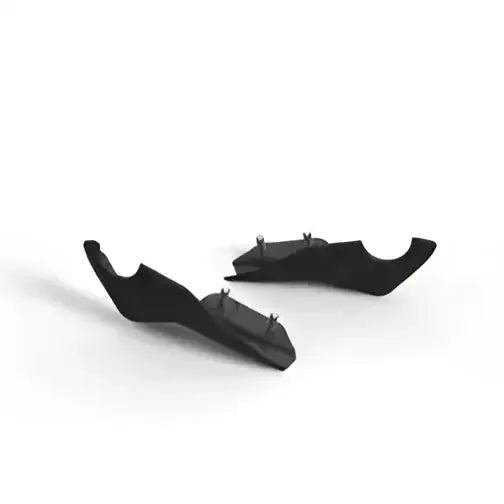To svarte motorsykkel hælbeskyttere med monteringsskruer for Triumph Svingarm Beskyttelse Kit