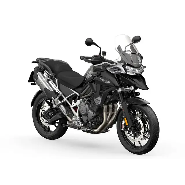 2019 Triumph Tiger 850 adventure-motorcycle i 2025 Tiger 1200 GT Pro-utstilling